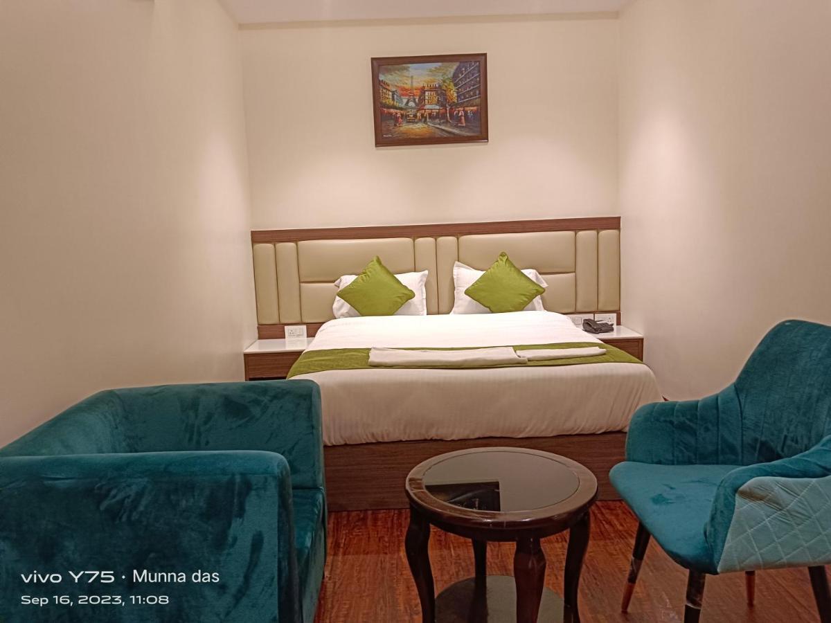 The Pride Hotel Jamshedpur Eksteriør billede