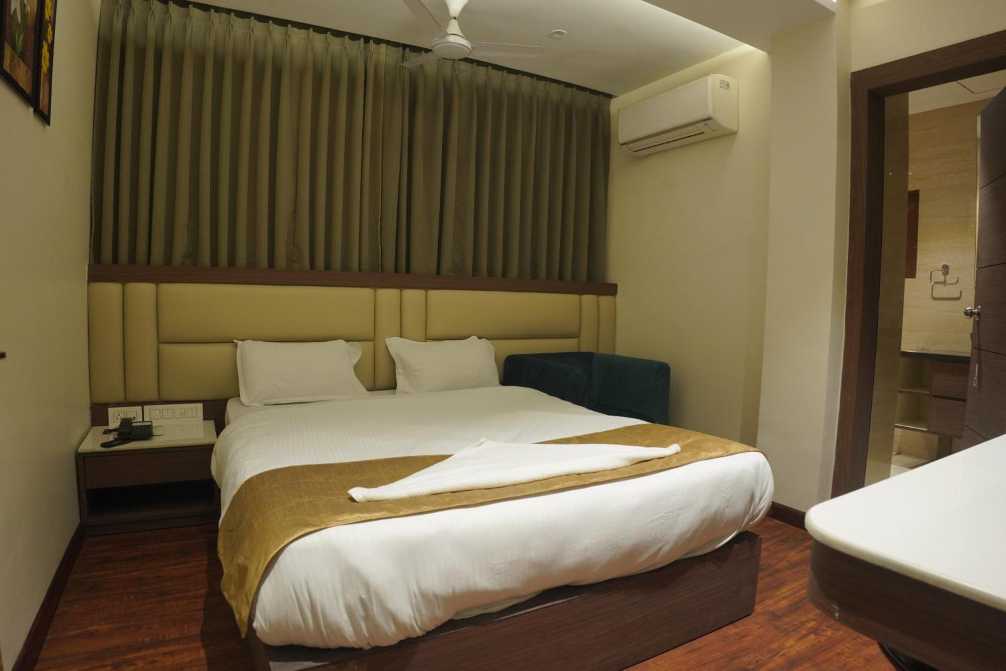 The Pride Hotel Jamshedpur Eksteriør billede
