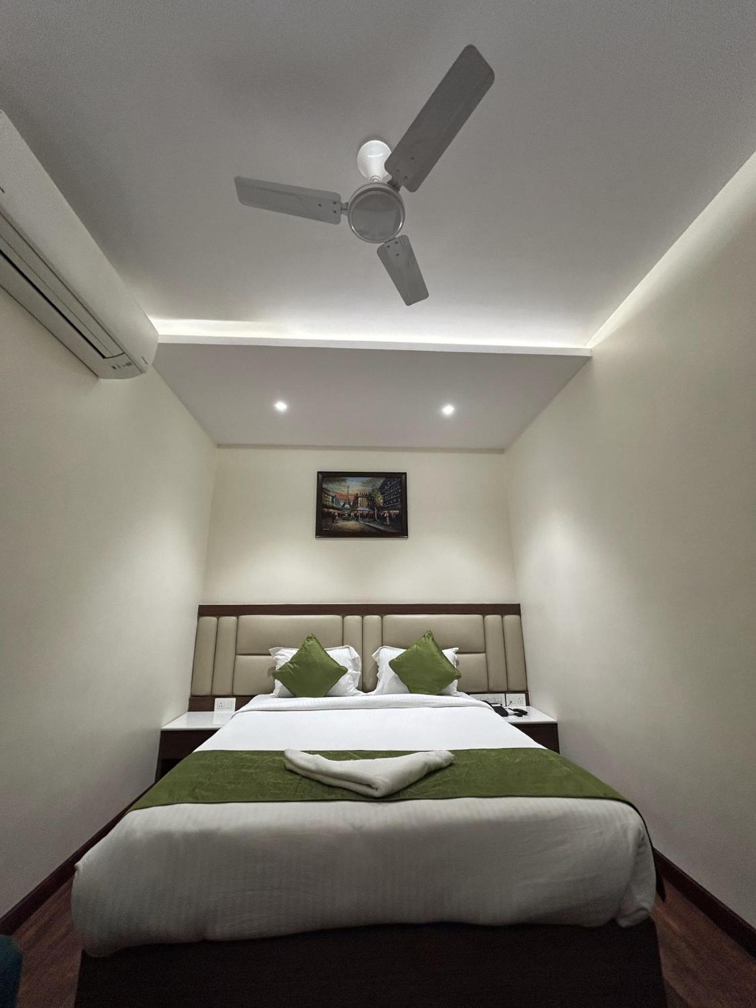 The Pride Hotel Jamshedpur Eksteriør billede